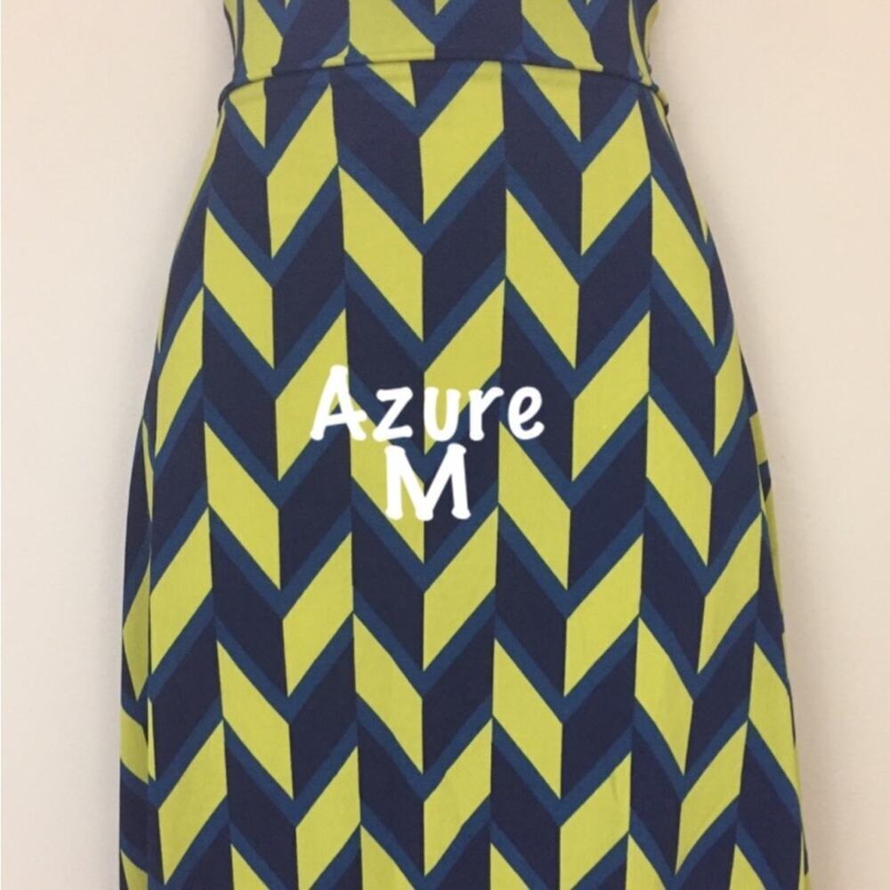 LuLaRoe Azure Skirt Brand New with tags